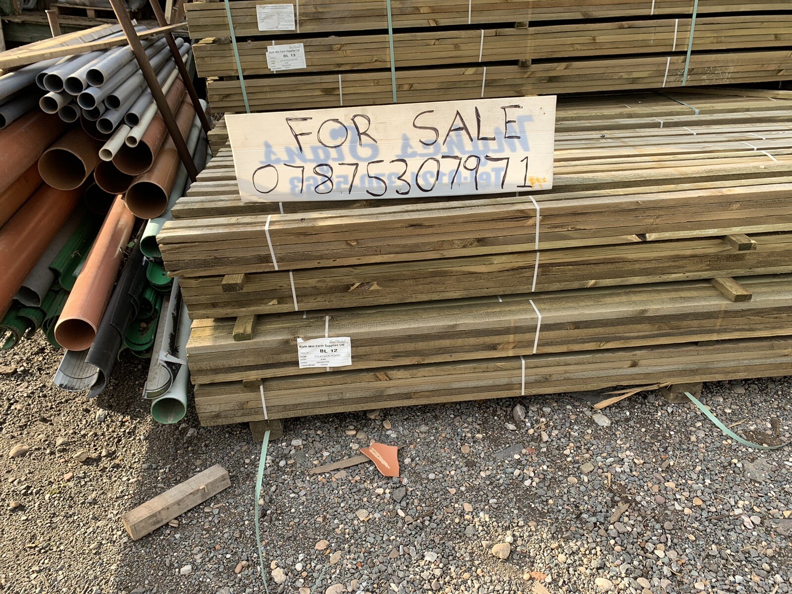ROOFING BATTENS 25x50x3.0 PACK OF 10 £32.00 COLLECT BIRMINGHAM DELIVER