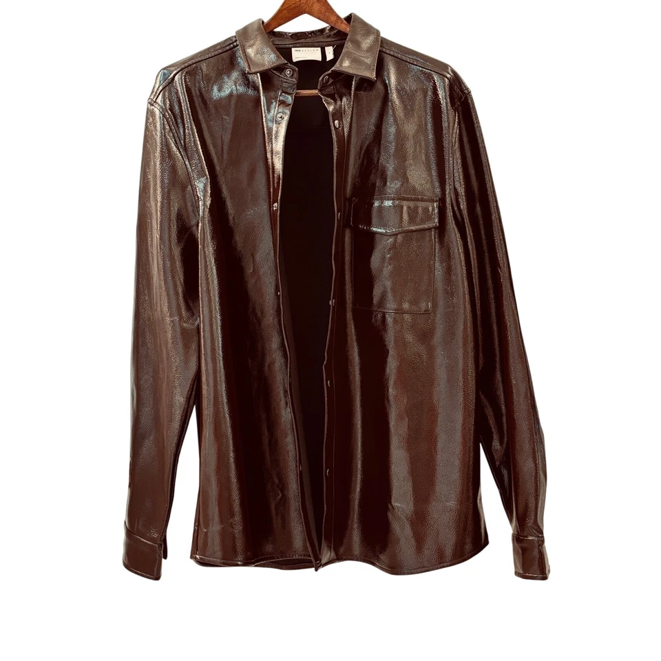 Sobrecamisa de cuero sintético (XL) marrón/borgoña de ASOS para hombre Foto 2 de 4