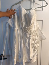 White Satin Sweetheart Neckline Sleeveless Full-Length Wedding Dress M Appliqué