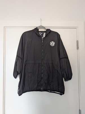 DKNY Mädchen Wende Windbreaker Regenmantel Jacke Alter 10 schwarz Grafik Kapuze