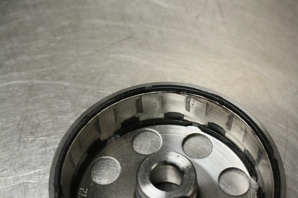 01-03 SUZUKI GSXR 600 STATOR MAGNETO ALTERNATOR GENERATOR FLYWHEEL ROTOR Foto 3 de 4