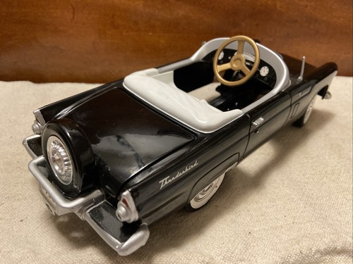 Gearbox Black 1956 Ford Thunderbird Limited Edition Pedal Car Bank - Picture 6 of 16