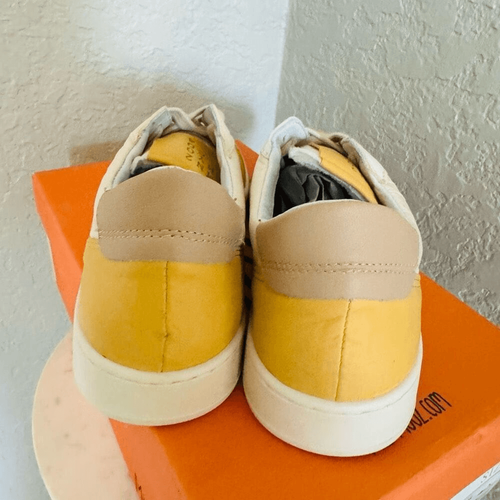 Sneaker Miz Mooz Veronica in pelle leggera giallo/bianco taglia 9 euro 40, nuova con etichetta - Foto 15 di 16