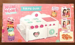num noms easy bake oven