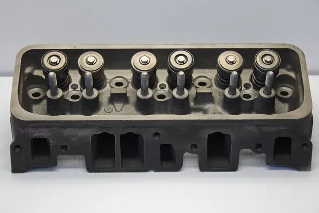 2 GM CHEVY 4.3 V6 262 VORTEC Heads Casting #140