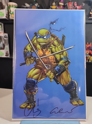 TMNT #1 SDCC Virgin Leonardo Escorza Variant 2x SIGNED Isaac & Esau