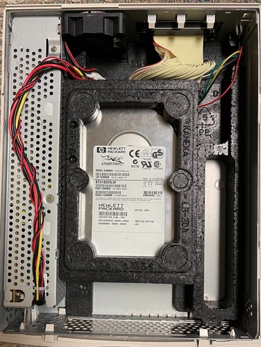 HP C6545A 18GB EXTERNES DESKTOP LAUFWERK SE SCSI ULTRA WIDE-LVD/SE 68-PIN - Bild 3 von 3