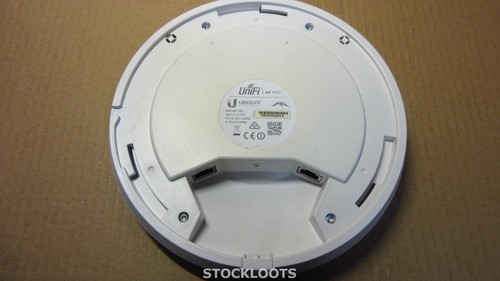 Ubiquiti Networks UAP-PRO UniFi Access Point Enterprise Wi-Fi 802.11 a/b/g/n - Afbeelding 2 van 4
