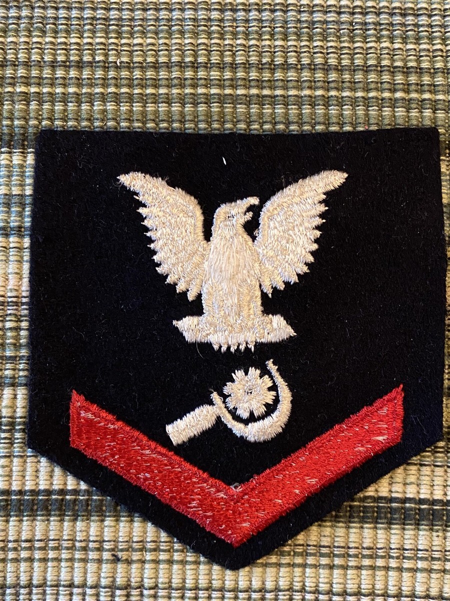 US NAVY TYPEⅢ Navy Embroidered OCP with Hook: E4 Petty Officer 3rd Class PO3