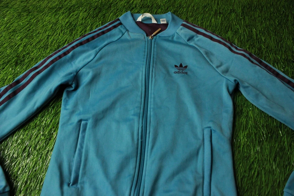 CHAQUETA DEPORTIVA ADIDAS ORIGINAL SUPERGIRL TT 3 RAYAS CASUAL MUJER TALLA 34 Foto 2 de 4