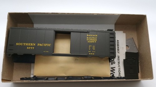 HO Bev-Bel Southern Pacific REA Equipaje Ferrocarril Express Car Kit SP 5777 | Zustand: Used