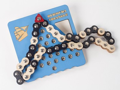 Recent Toys Bermuda Triangle Constantin Brainpuzzel