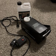 Fog Machine/Smoke Machine with Liquid for Halloween, Read description