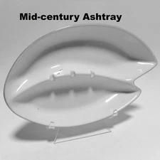 Winfield of Pasadena CA White Ashtray 1950s Mid-century Vintage Space-age Design