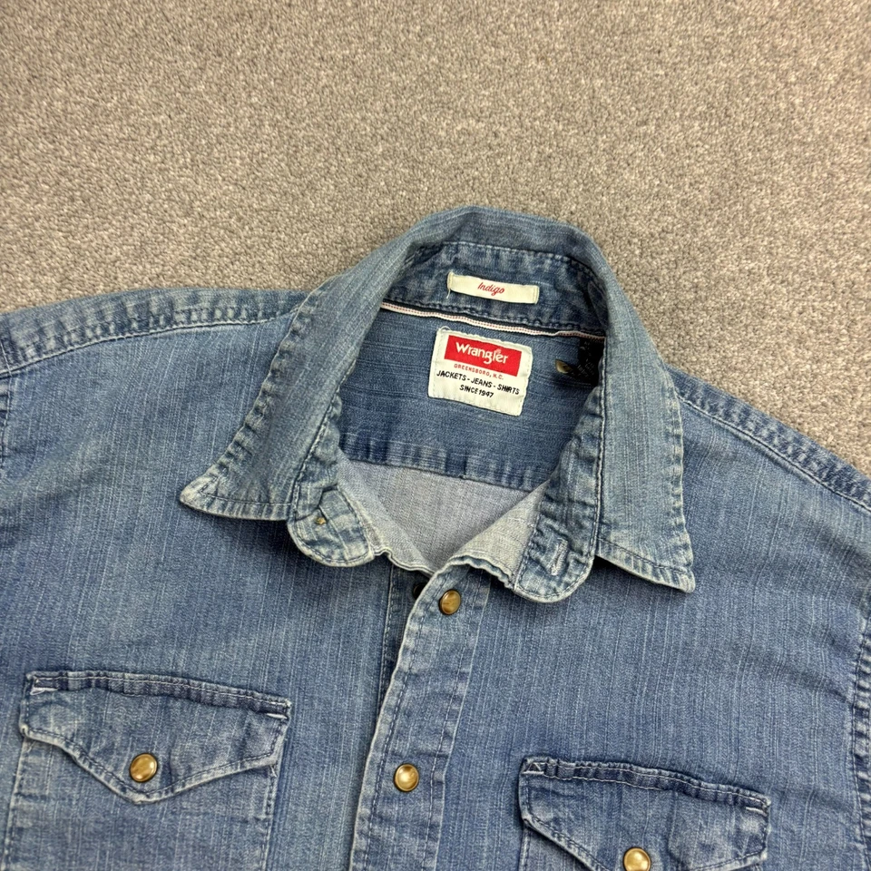 Wrangler Denim Shirt Adult Medium Blue Cowboy Western Snap Rodeo Horse Mens - Image 3 of 4