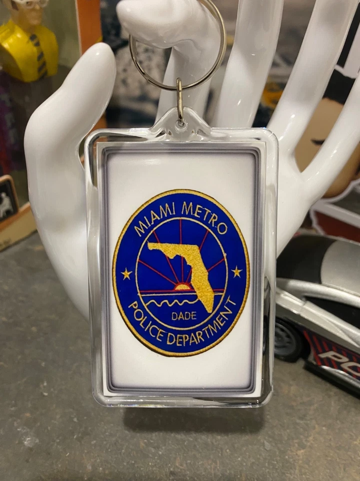 Dexter Morgan Miami Metro Photo ID - Tribute Keychain - Novelty Key Ring - Image 4 of 4