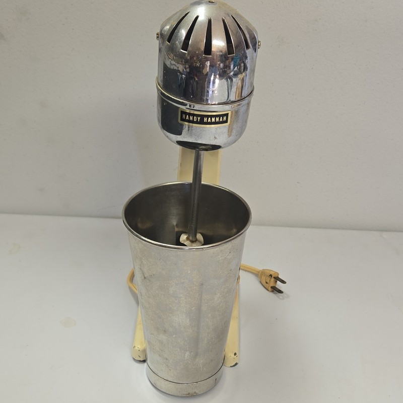 Handy Hannah Electric Drink Mixer 70W 110V Chrome w/ Metal Cup 0.5 qt