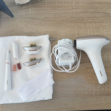Philips Lumea IPL Haarentfernungssystem Weiß...