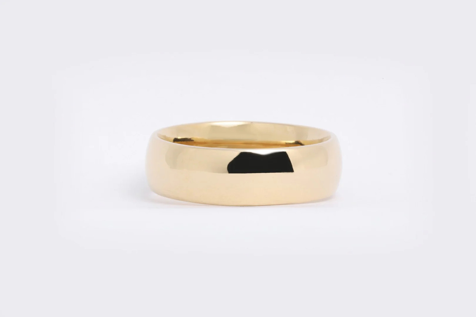 18k Yellow Gold Men's Wedding Band Size 14 (18.44g.)