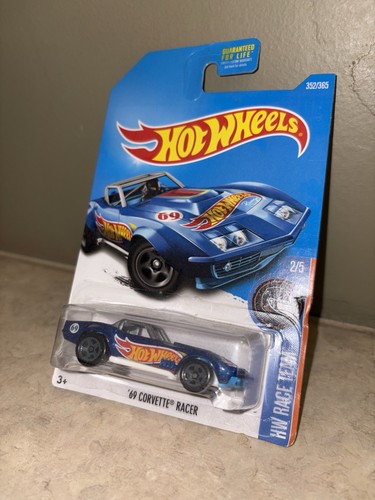 Voiture Miniature Hot Wheels Chevrolet Corvette 69 Racer - Modèle 2017 Bleu - 1/64