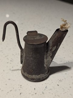 Antique FROSTBURG "teapot" Sunshine Miner's oil wick cap lamp W Wick