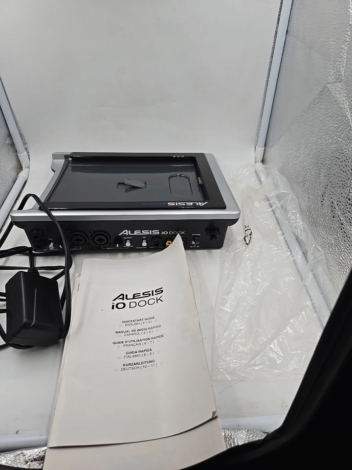 Alesis iO Dock Pro Audio Docking Station for iPad MIDI & Video Touch Screen  - Image 2 of 4