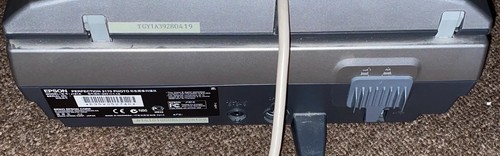 Epson Perfection 3170 Photo Flatbed Scanner & Epson AC Adaptor Model A221B - Picture 6 of 9