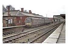 ptc6538 - Beds' - Derby Lightweight DMU at Bedford St.Johns Station - print 6x4 