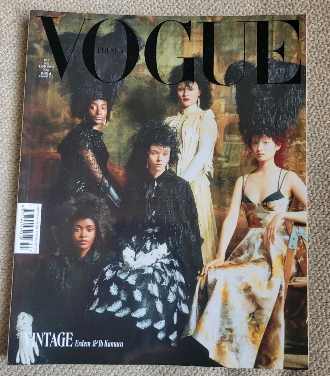 女性情報誌 Vogue Poland Magazine July/August 2021 Julia Hafstrom Explores Fashion and Occult in Vogue Poland by Hill