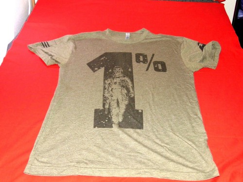 T-Shirt Size Medium-Camo Green Military 