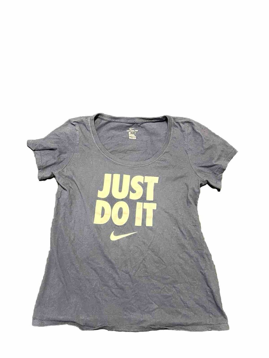 nike t shirts women's just do it
