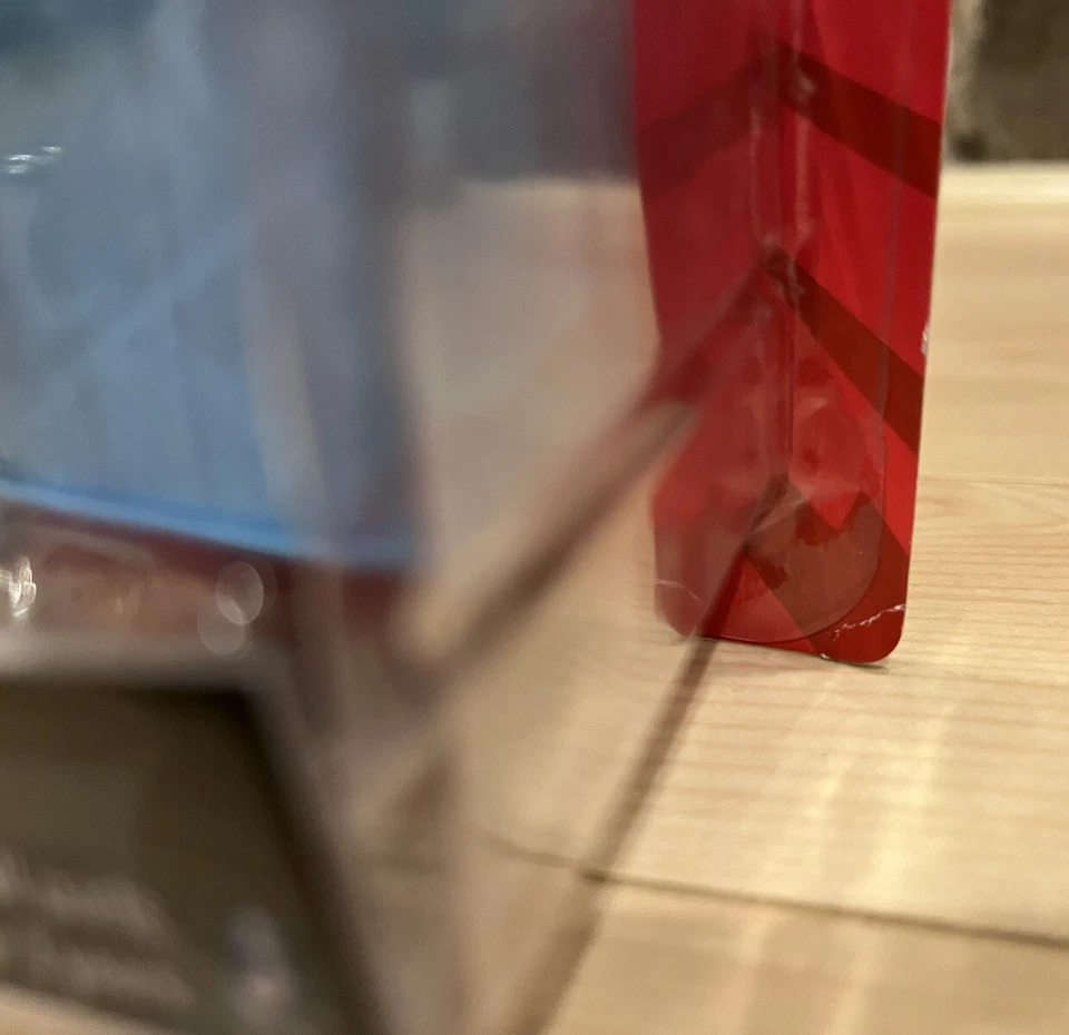 TEEN TITANS GO BEAST BOY COM GELADEIRA QUE ABRE FIGURA DE AÇÃO **Erro de fábrica** - Imagem 4 de 4