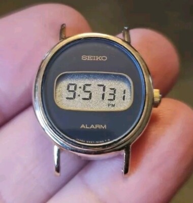 Vintage Seiko B337 5050 Ladies Digital Watch Gold Excellent