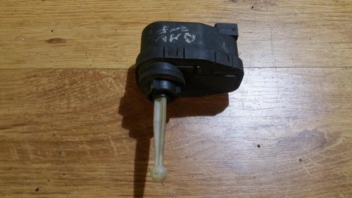 0307851327 Scheinwerfer Stellmotor  BMW 3-Series DE133460-07