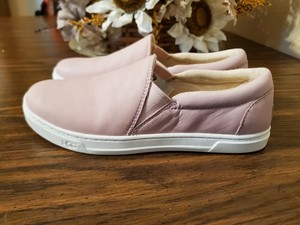 ugg kitlyn leather