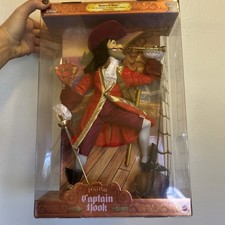 CAPTAIN HOOK DISNEY'S PETER PAN 12" COLLECTOR DOLL MATTEL 1999 UNOPENED
