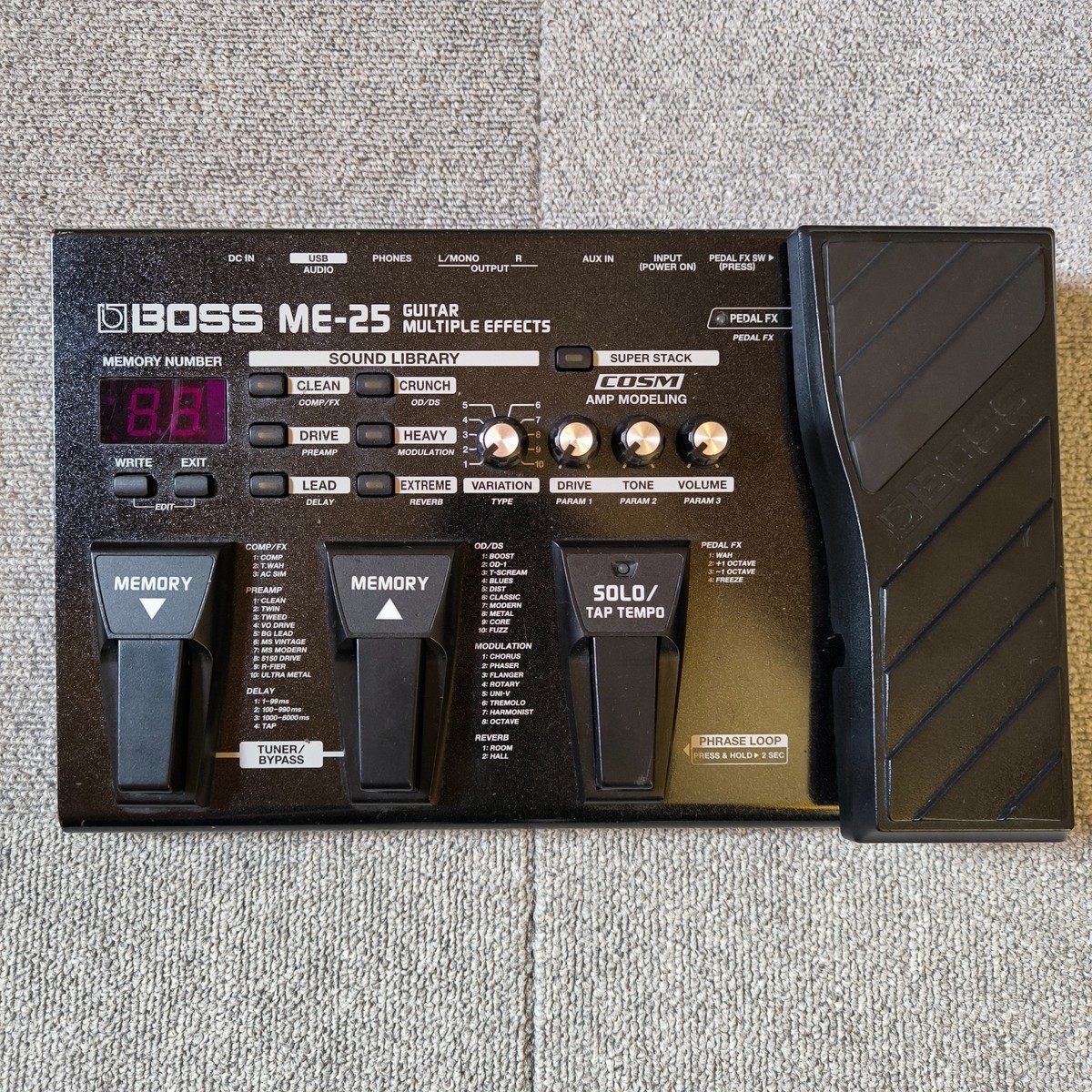 BOSS ME-25 Guitar Multiple Effects Pedal Multi-Effector W/ Power