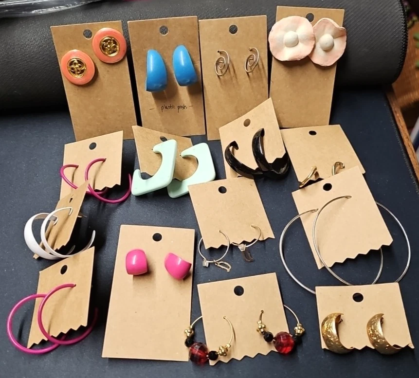 Earrings Lot of 14 Mix Earrings Enamel, Hot Pink ,Blue, Unbranded, Gold tone - Image 2 of 4