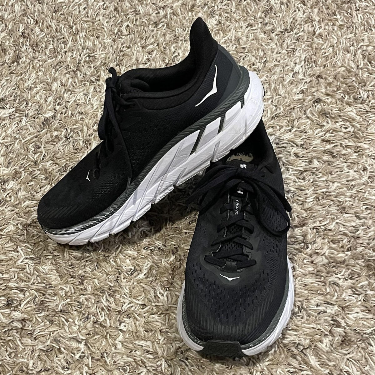 Hoka One One Clifton 7 Shoes Womens Size 9.5 Black White  display picture 1