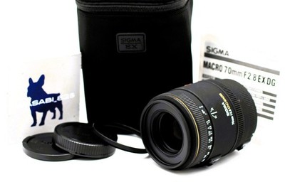 [Top NEUWERTIG] Sigma 70 mm f/2.8 EX DG MACRO Objektiv für Canon EF aus JAPAN