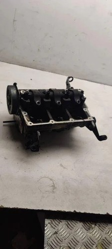 VW POLO 9N Motorkopf 045103373H 1.40 Diesel 2008 30537530