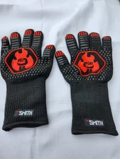 MR SMITH BBQ GLOVES 1472℉ Extreme Heat Resistant Protective Cooking Gloves