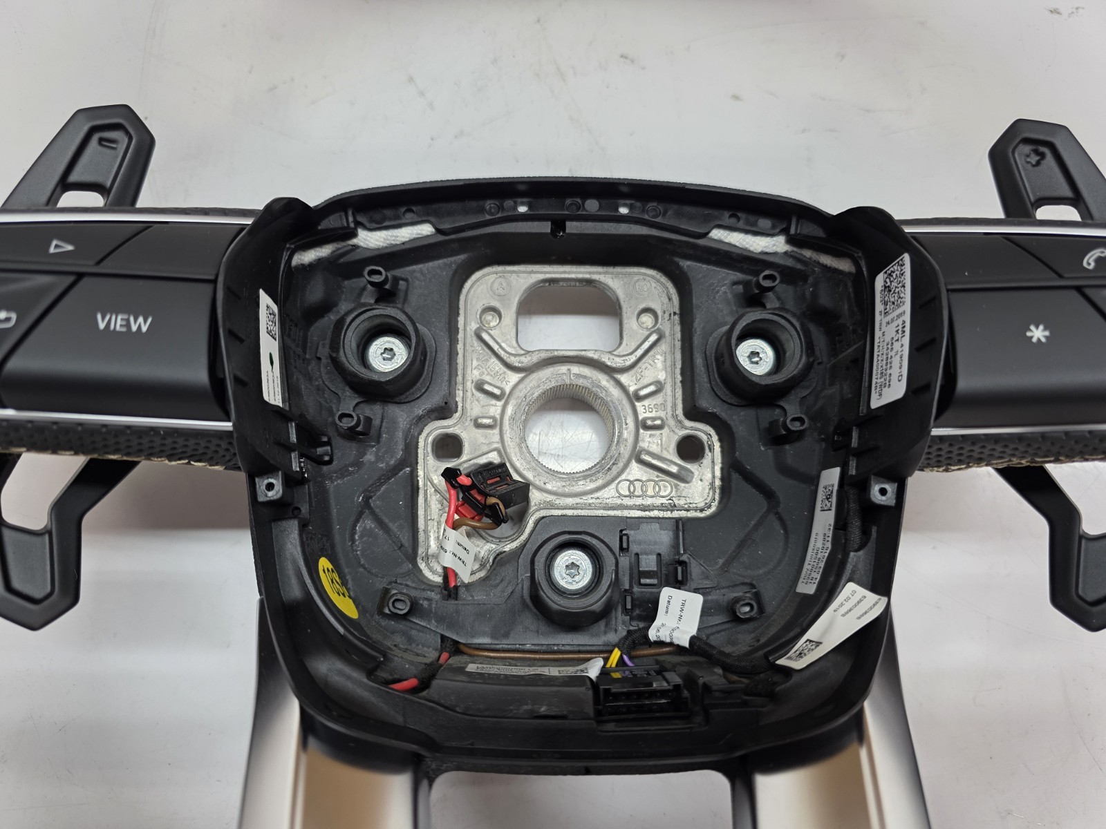 LAMBORGHINI URUS STEERING WHEEL OEM 4ML419091D