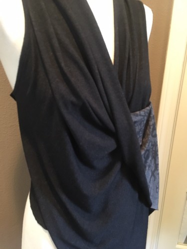 2026 Deux Mille Vingt 6 4 S Gray & Black Lagenlook Jersey Vest Top - 第 6/12 張圖片