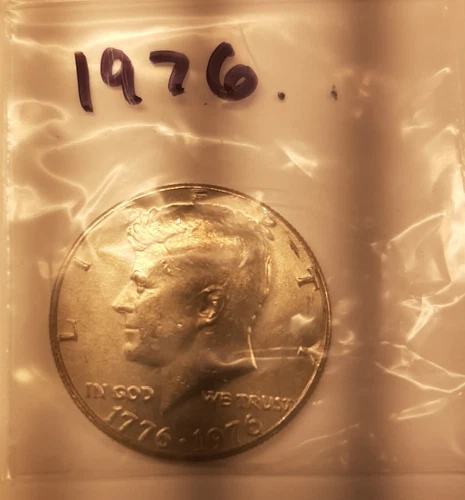 1976 Kennedy Half Dollar, Circulated but NICE !