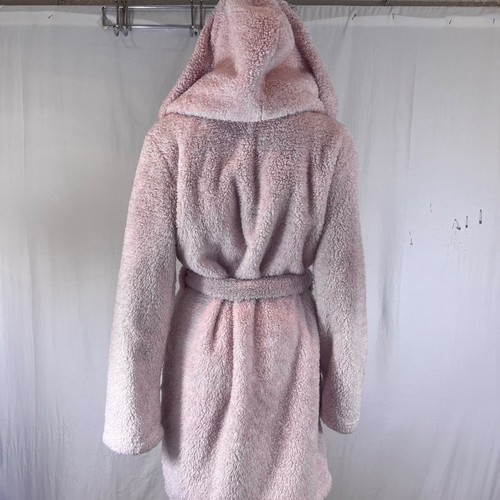 UGG women’s Hooded Robe sz M Pink with silver Sparkly accents. Polyester blend - Picture 2 of 13