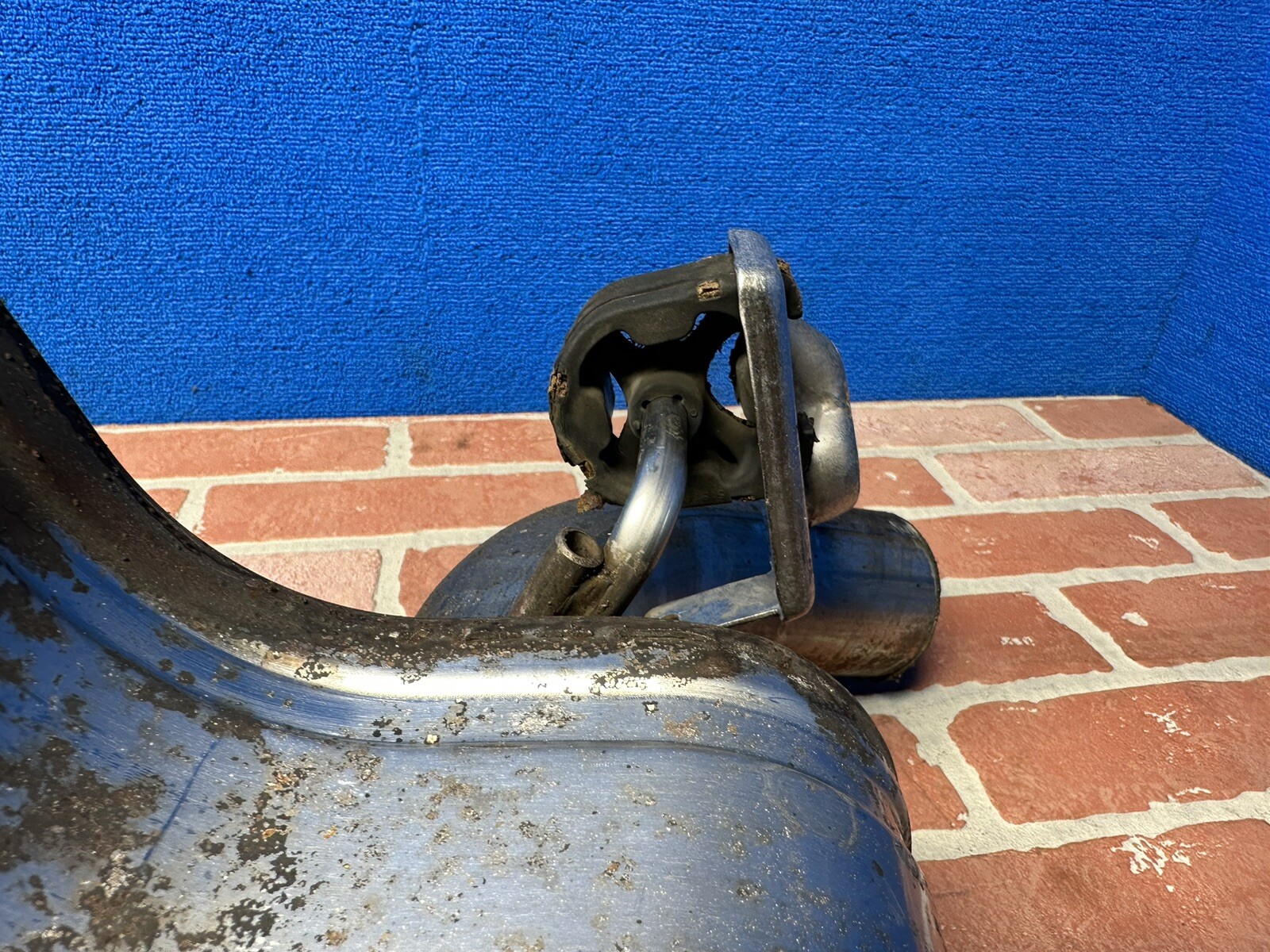 ✅2014-2017 MASERATI QUATTROPORTE 3.0L REAR LEFT SIDE EXHAUST MUFFLER & TIP OEM