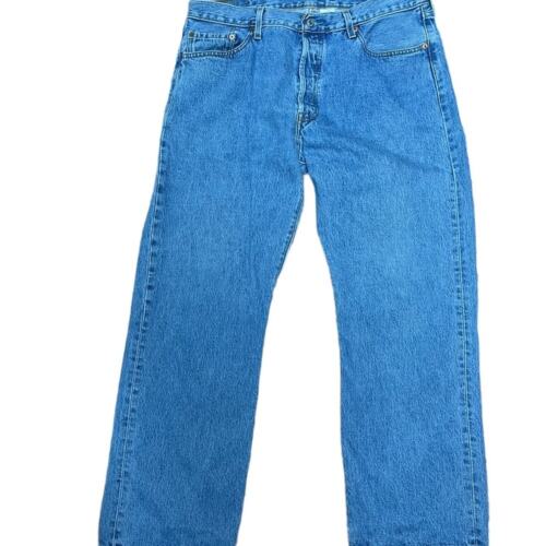 Vintage Levi’s 501 JEANS Mens 38x30 Blue Denim Light Wash Button Fly 70s Classic