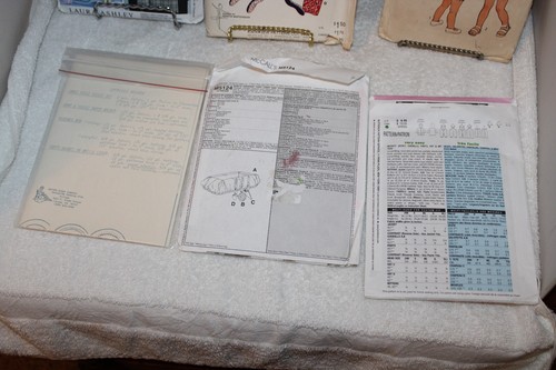 Lot of 5 Baby Themed Patterns, Laura Ashley Accessories, Toys, Clothes Etc., - Picture 5 of 11