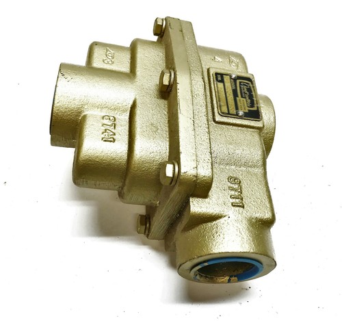 Amot Controls 3-Way valve Assembly CCMCT18001 NOS - Picture 3 of 6